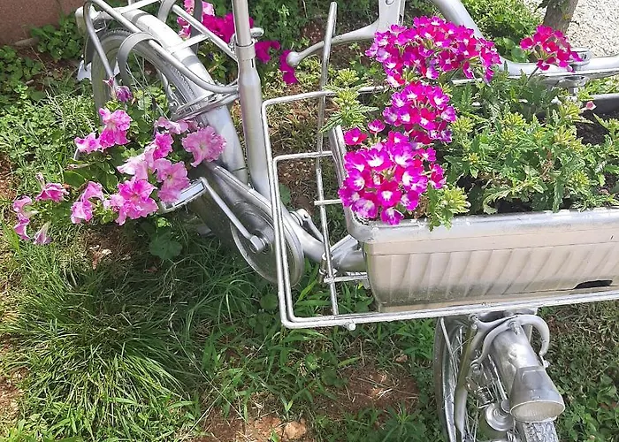 아파트 Kaic 1045 *